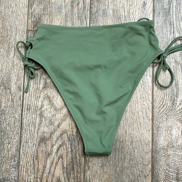 Bikini bottom - Picture 3 of 4